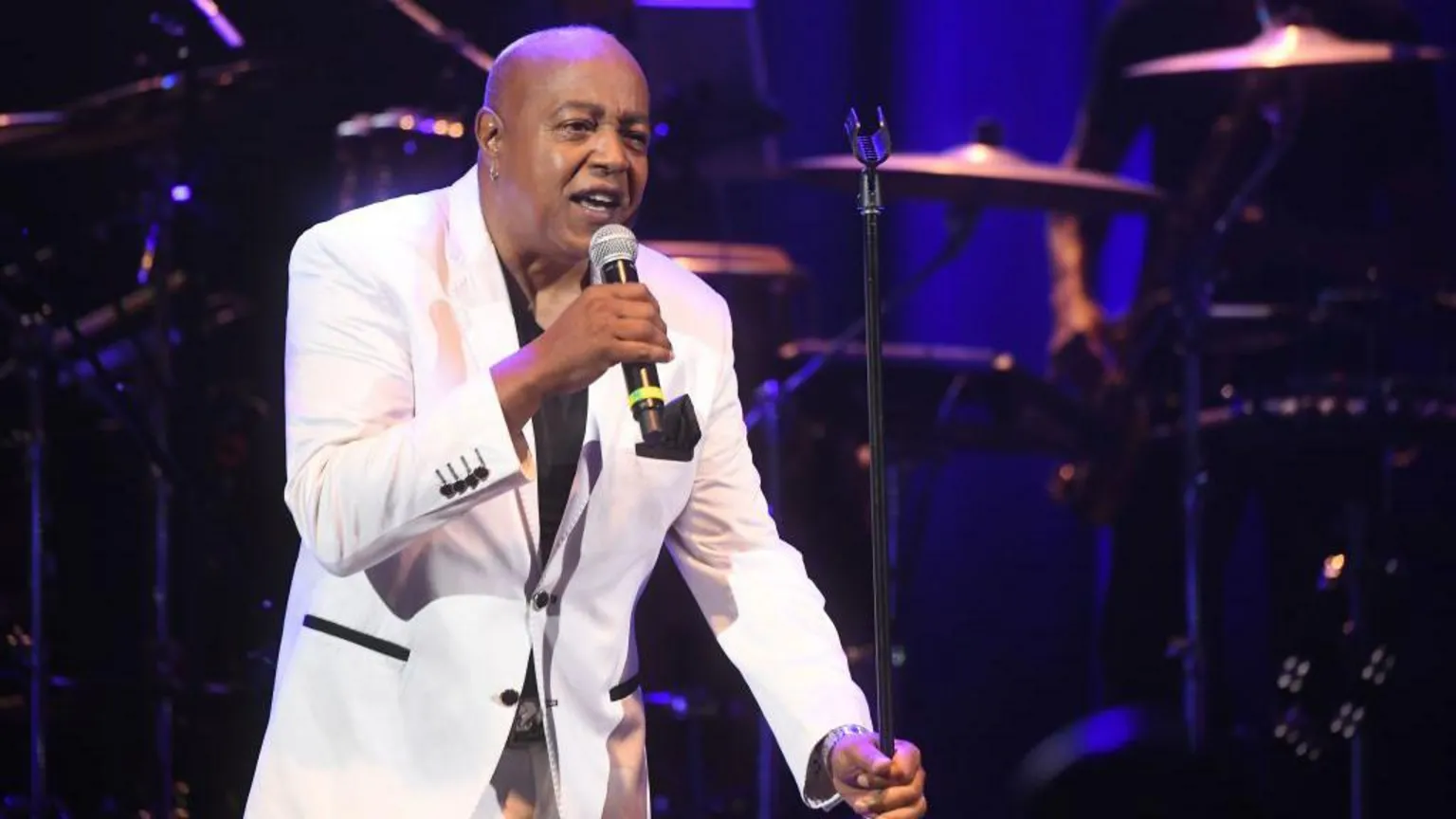 Celine Dion 'heartbroken' by death of Beauty and the Beast singer Peabo Bryson