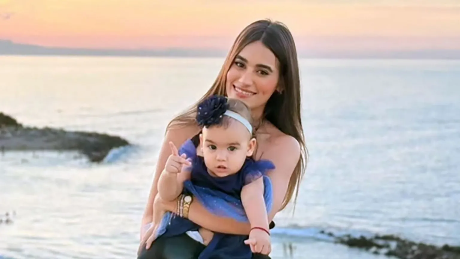 Mother dies saving daughter in Venezuela earthquakes