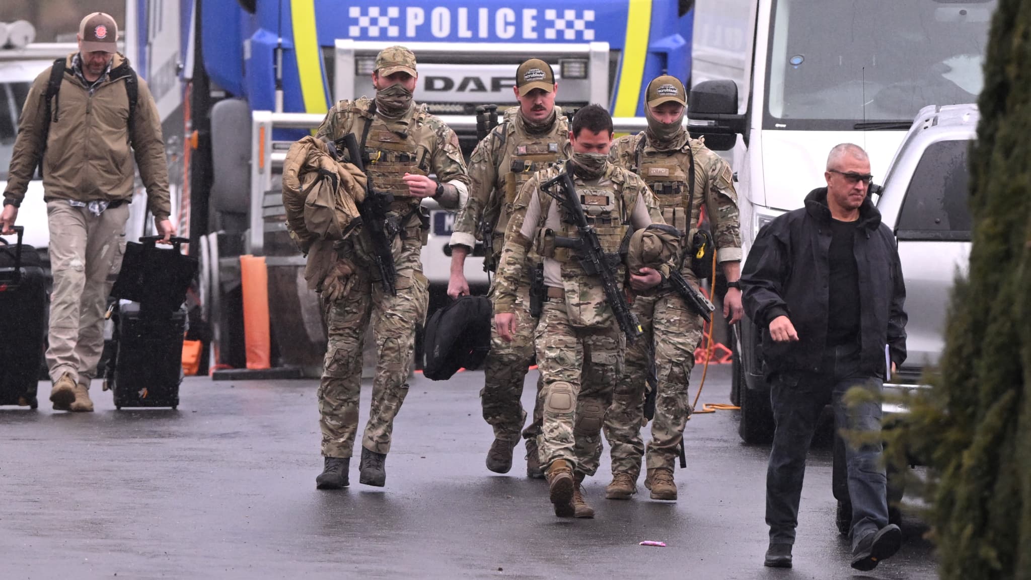 One of Australia's biggest manhunts: police shoot dead fugitive sought for 7 months for killing two officers