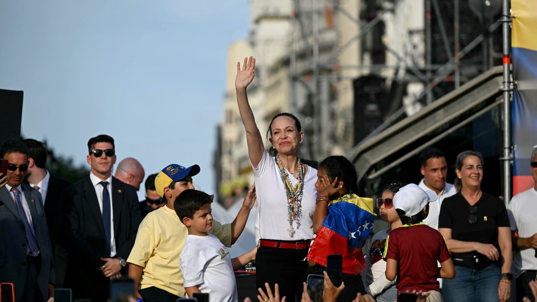 Le gouvernement espagnol critique la venue à Madrid de la prix Nobel de la paix Maria Corina Machado comme "cheffe d'une faction idéologique"