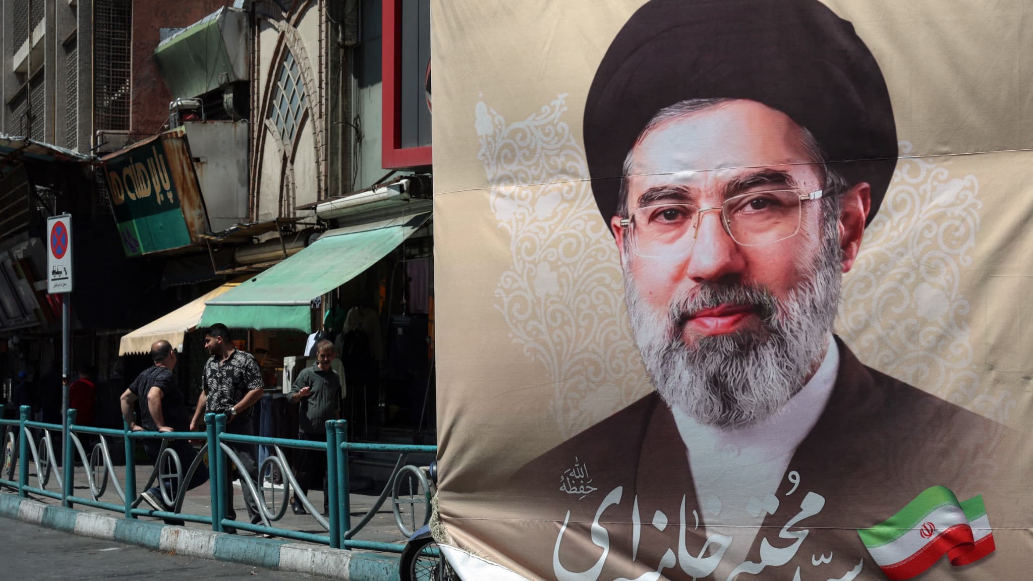 Guerre au Moyen-Orient: le président iranien dit avoir rencontré le guide suprême, Mojtaba Khamenei, qui n'a pas été vu en public depuis sa nomination