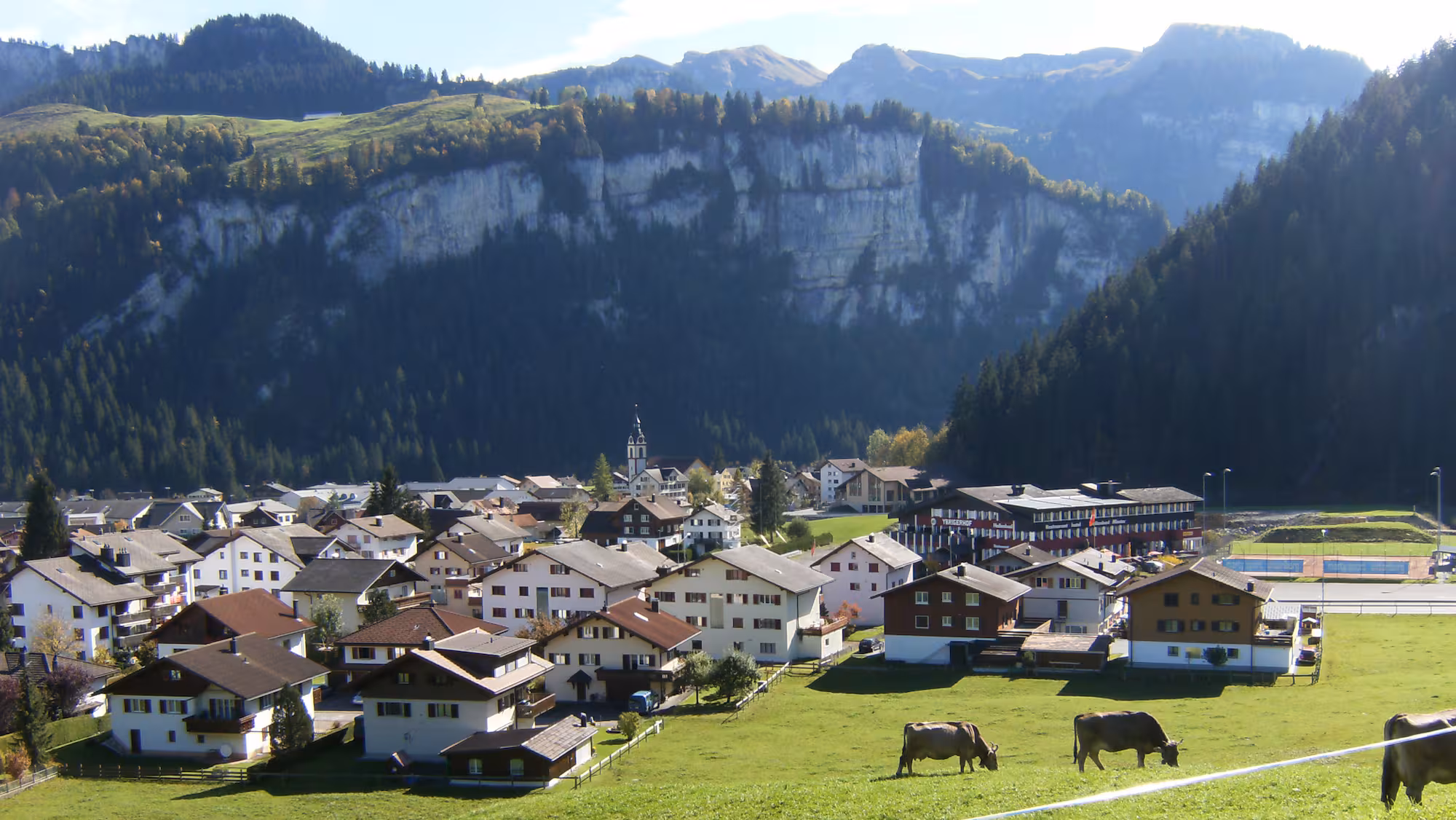In Unteriberg SZ sagten 90 Prozent Ja zur 10 Millionen-InitiativeWo gibts denn hier Dichtestress?!