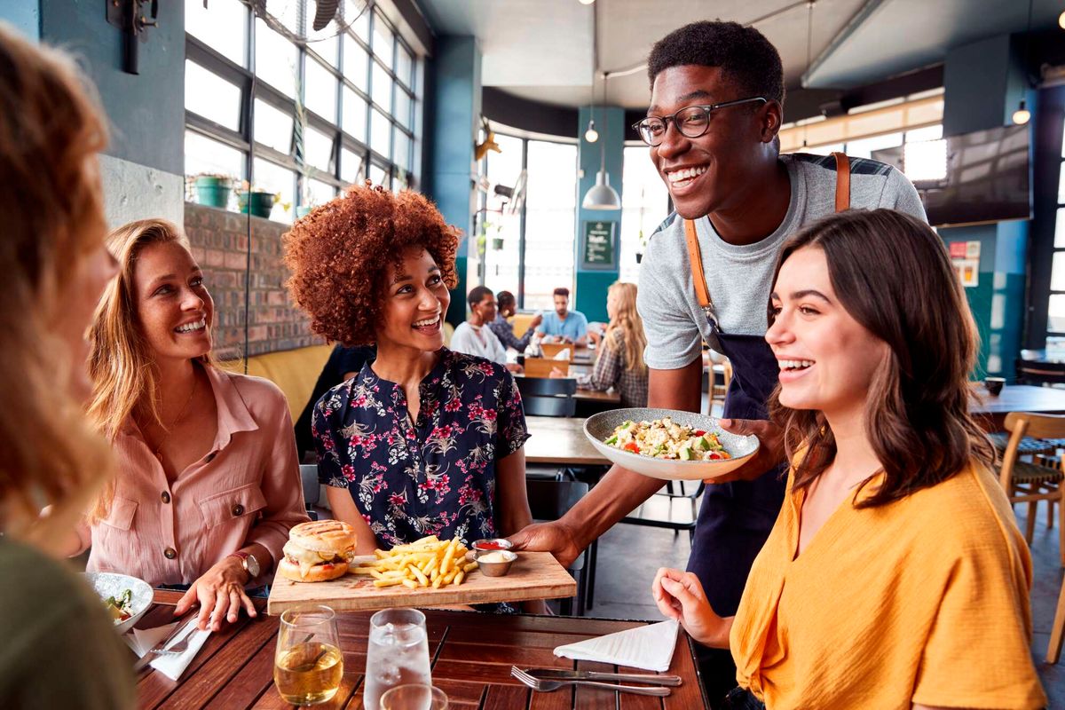 Pub Review: At Ciel Lounge, Nairobi’s cool children gather under one roof