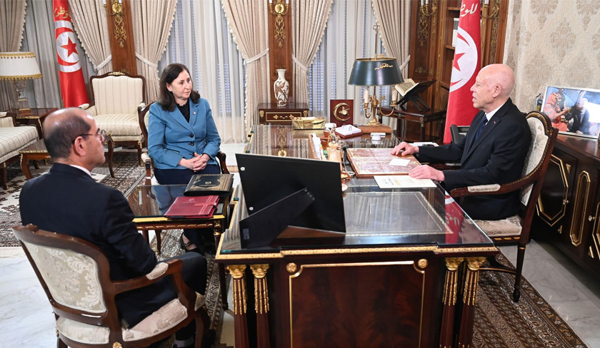 Le président de la République appelle à accélérer les projets publics et à réformer les marchés publics en Tunisie