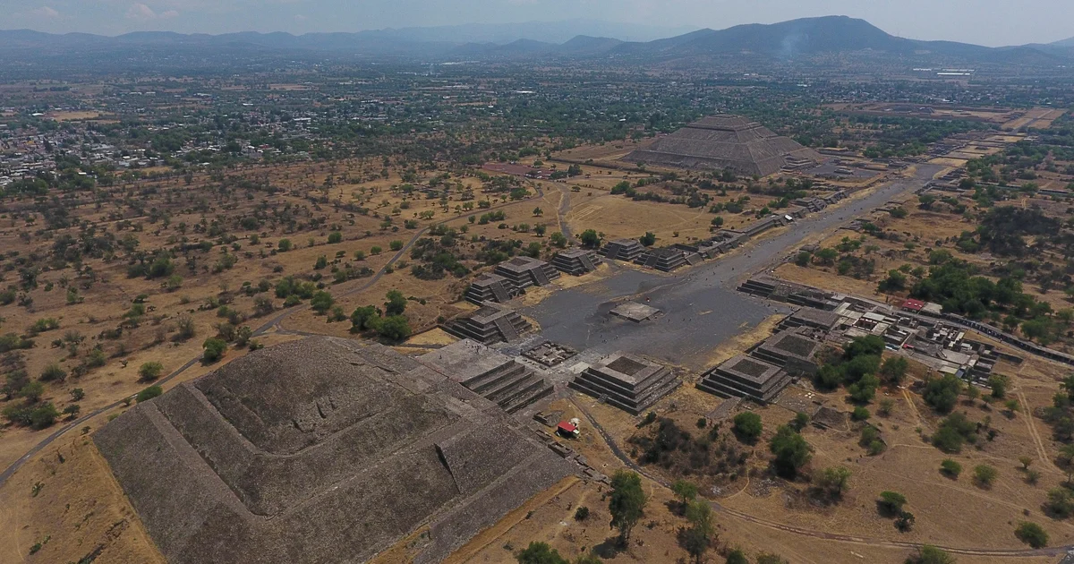 Canadian tourist killed in shooting at Mexico's Teotihuacán pyramids