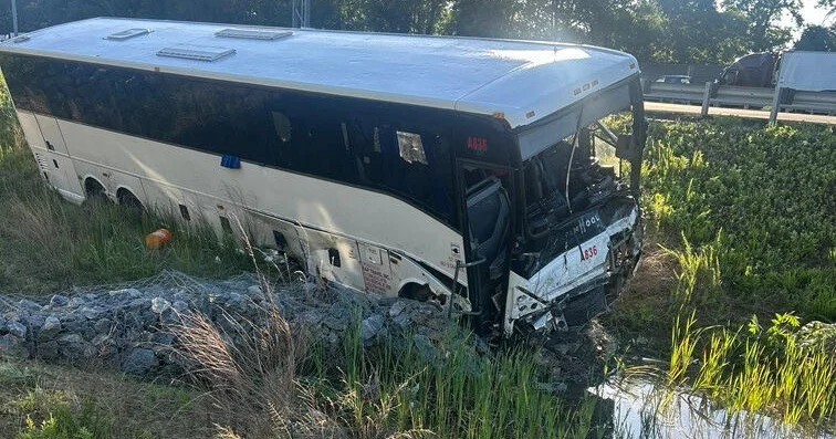 Bus driver in deadly Virginia crash charged with involuntary manslaughter