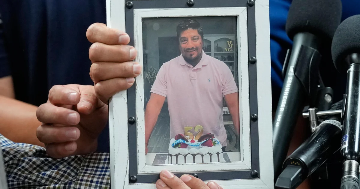 Sons of man killed by ICE officer in Houston demand independent probe