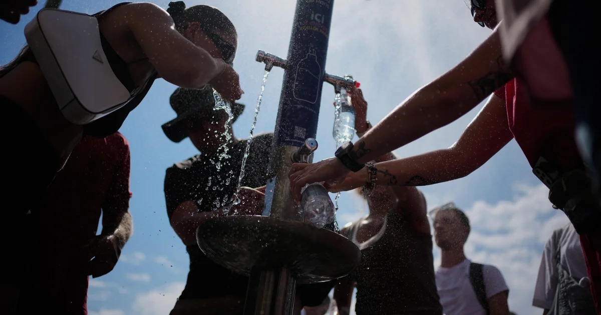 5,700 more deaths than usual recorded in France during heat wave