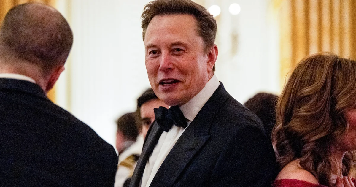 Musk says SpaceX-Tesla merger has "a lot of merit." Here's why.