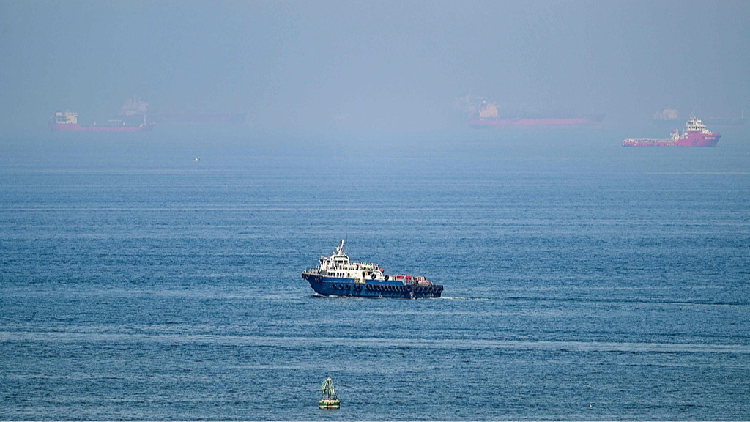 Iran issues new transit rules for Strait of Hormuz