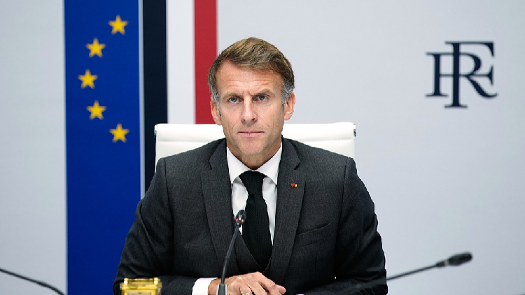 Macron calls for halt to demonstrations in coming days
