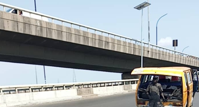 FG Hands Over Construction Of Carter Bridge To CCECC
