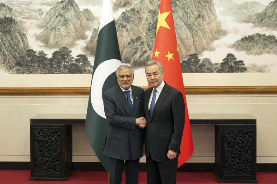 China, Pakistan urge Mideast ceasefire