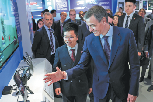 Sanchez urges embracing of a multipolar world order