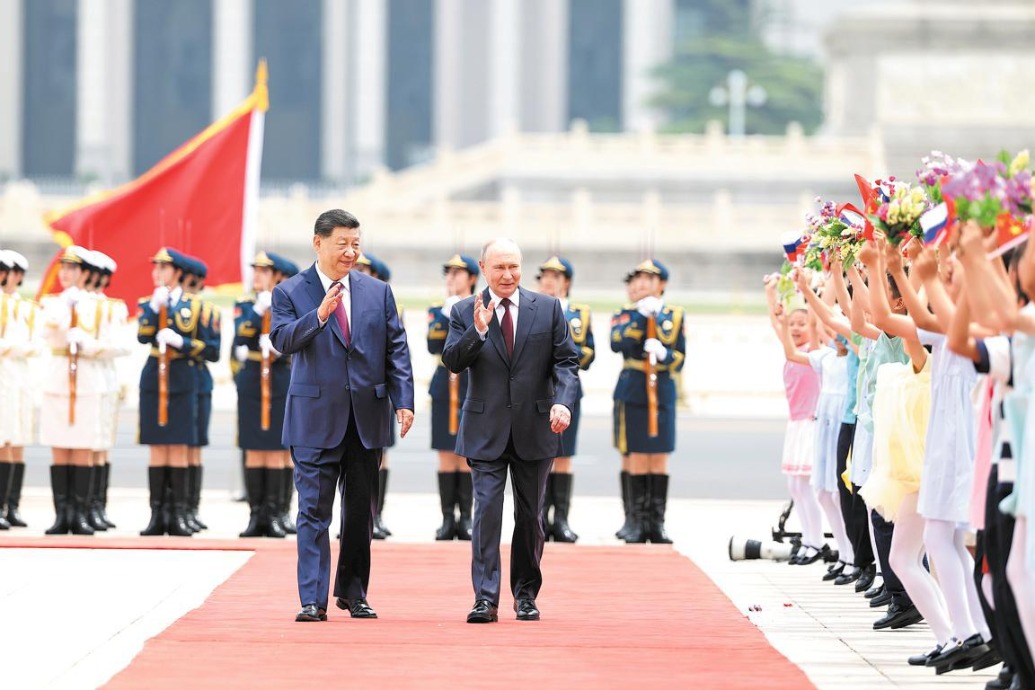 Xi, Putin agree to further extend treaty