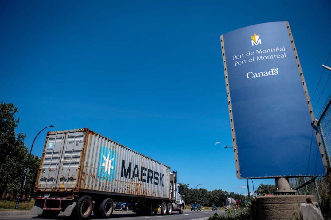 Trump says US pauses 50% tariffs against Canada for three days
