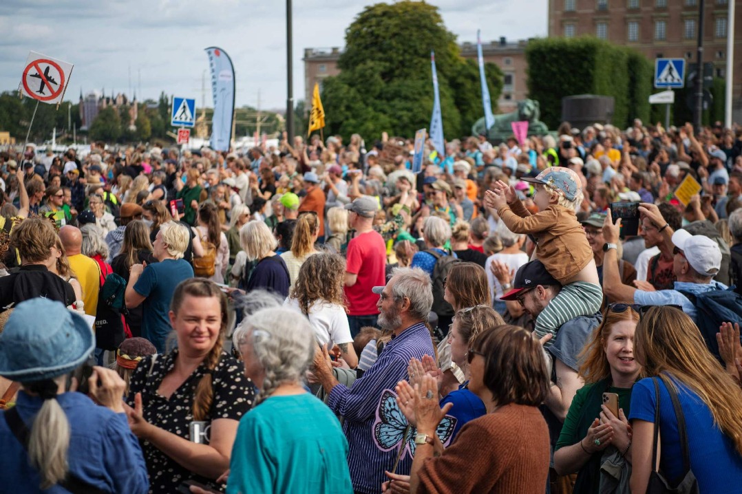 Thousands march in Stockholm for stronger climate action ahead of election