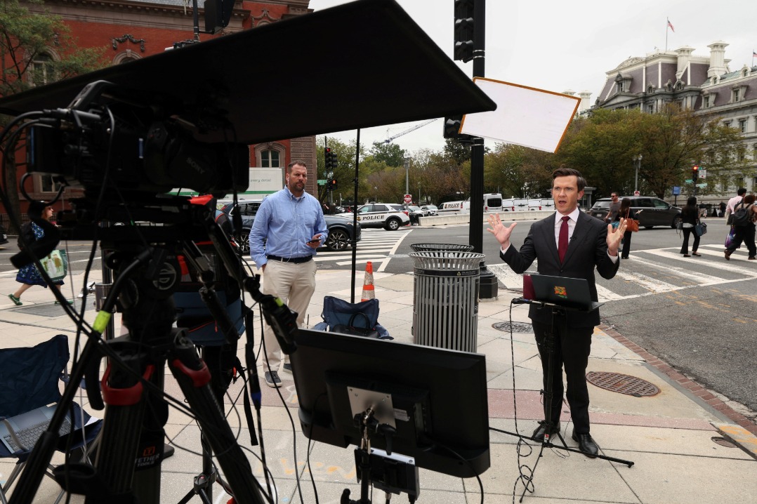 3 US media outlets file lawsuit after being barred from entering White House