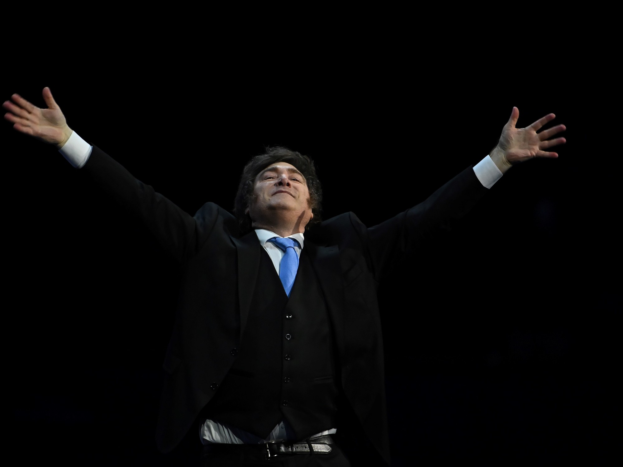 Mientras crece la presión por el caso Adorni, Milei se alista para una nueva gira internacional con otra visita a Madrid
