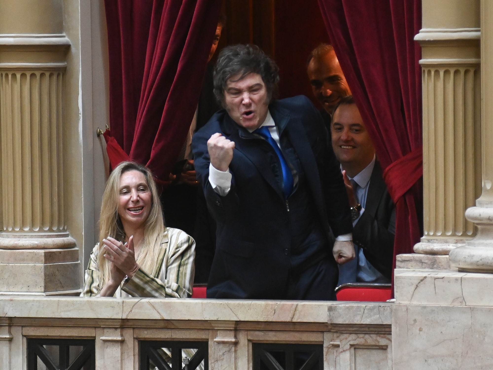 Javier Milei y sus medidas, EN VIVO: “Si hay un 1% de posibilidad, pelea al 100%”, el mensaje del Presidente en medio de las presiones para que Manuel Adorni se vaya
