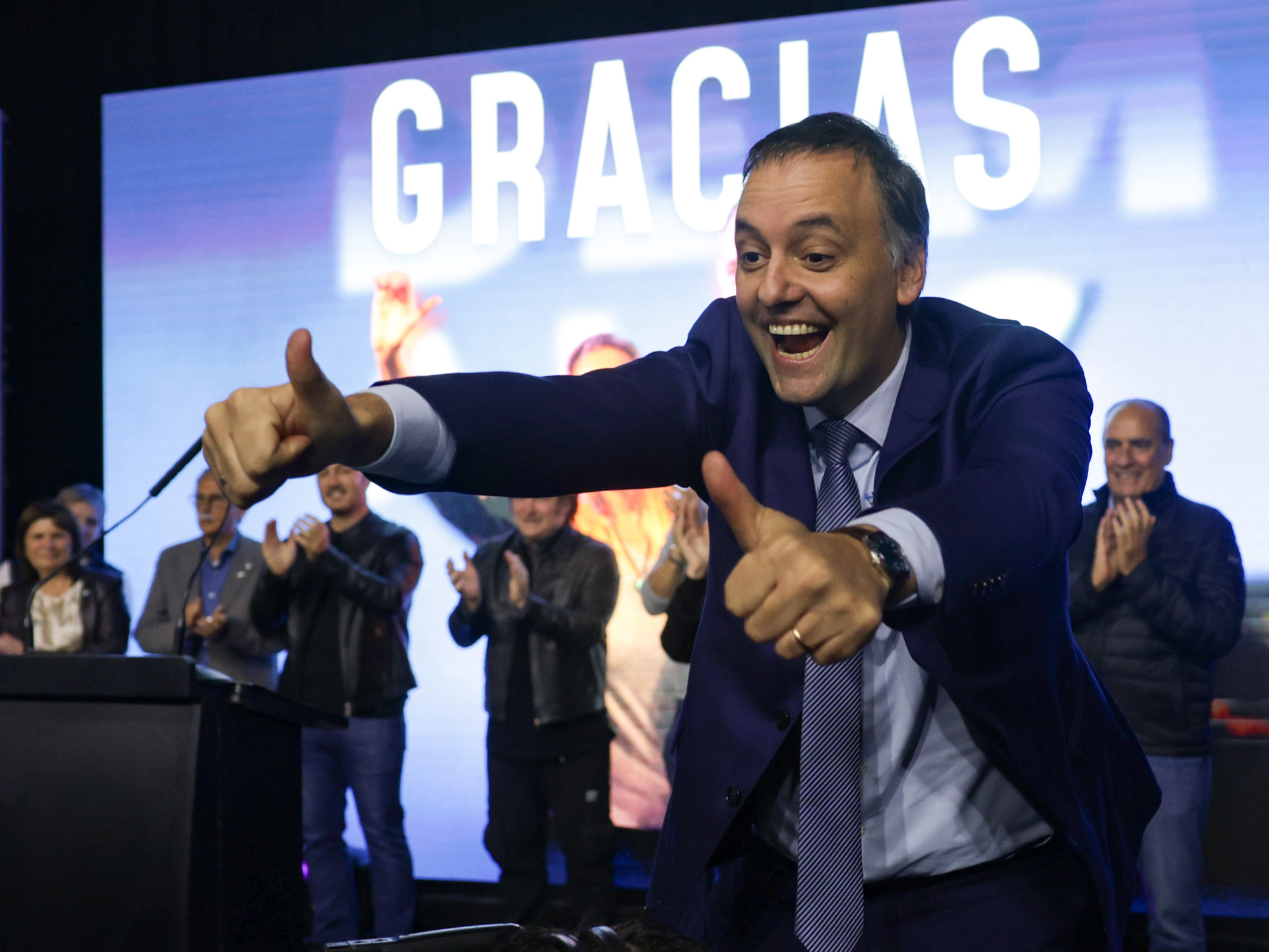Adorni, la estrella fugaz libertaria que termina sin poder, aislado y complicado en la Justicia