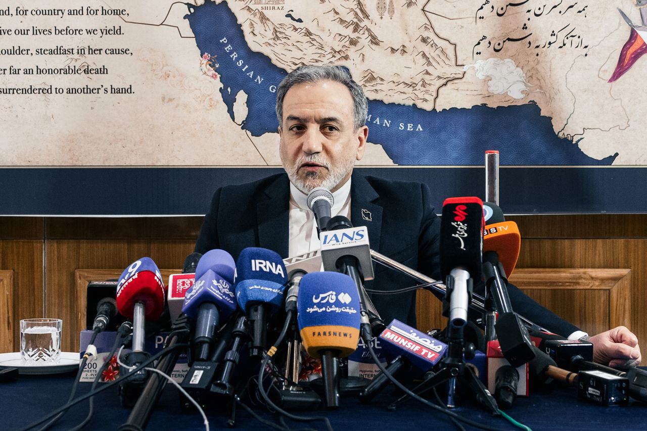 Oil prices tumble as US-Iran strikes pause, but regional escalation threat remains