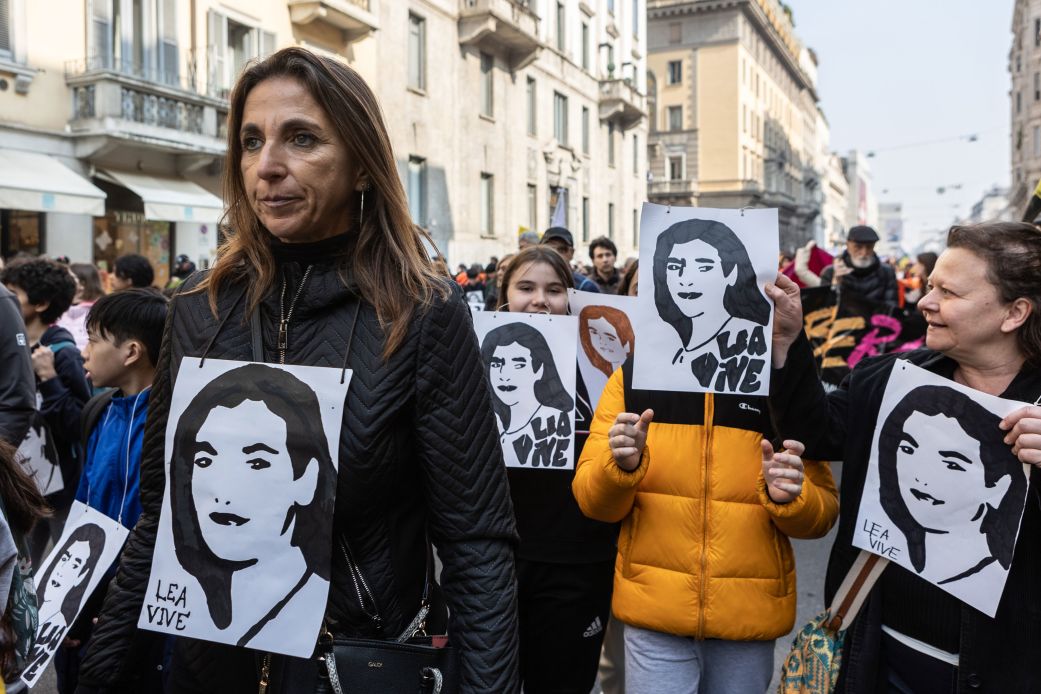 Woman who testified against mafia father dies in apparent suicide