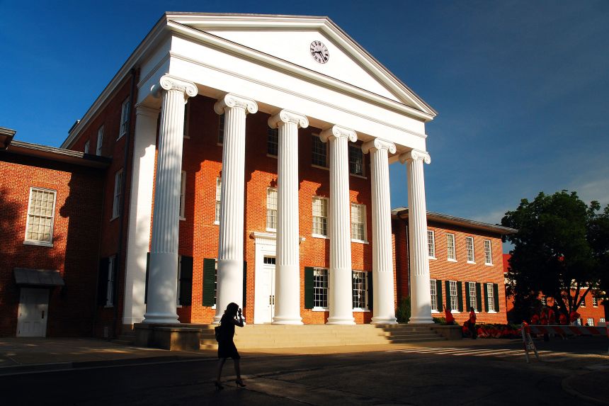 Police investigating deaths of two students at the University of Mississippi