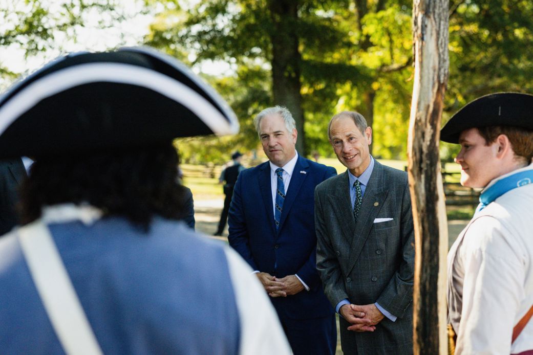 At Washington’s tomb, a British royal honors the man who kicked out the Crown