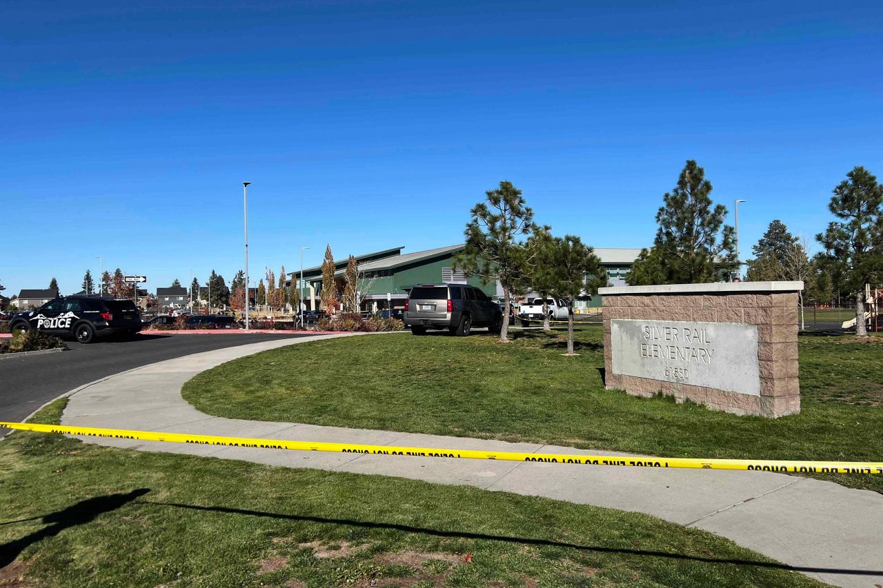 Teen shooter kills 3 children, teacher in Oregon elementary school before being shot