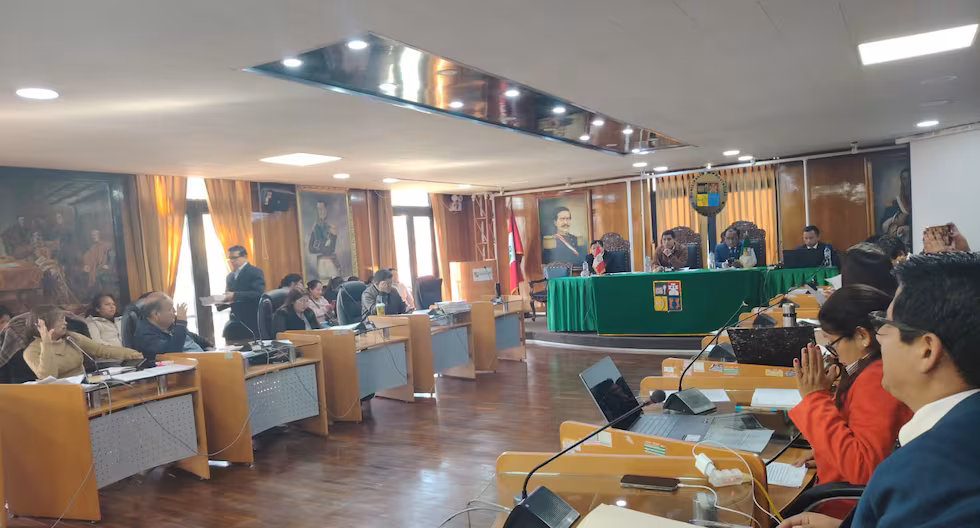Municipalidad de Huancayo perderá cinco regidores en setiembre por licencias
