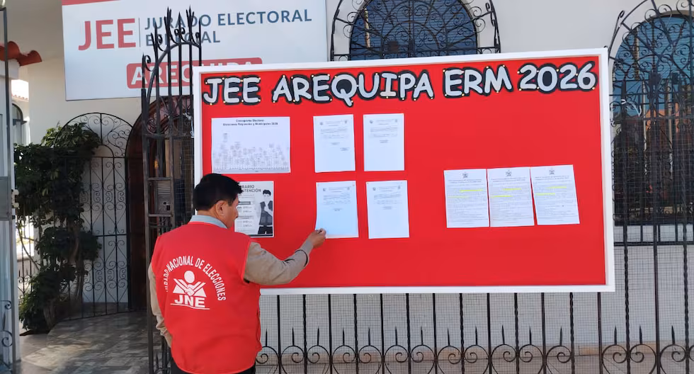 Presentan 15 listas para el Gobierno Regional de Arequipa y 20 para la Municipalidad Provincial de Arequipa