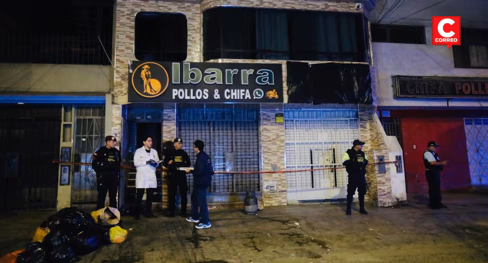 SMP: tres mujeres murieron atrapadas durante incendio en vivienda multifamiliar