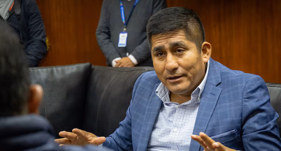 Gobernador viajará a EE.UU. para promocionar atractivos de Junín que no están operativos o concluidos