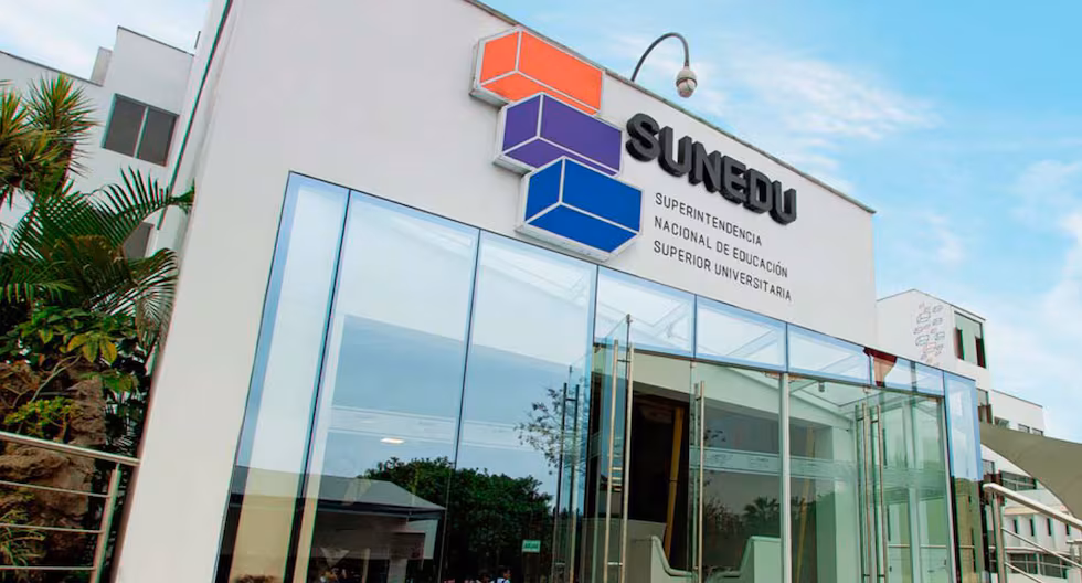 Indecopi declaró ilegal el cobro de S/1188.50 de la Sunedu por reconocimiento de títulos extranjeros