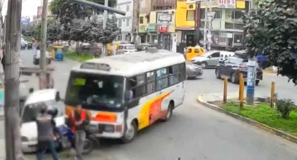 Conductor de cúster murió tras recibir disparo durante intervención policial en SJM