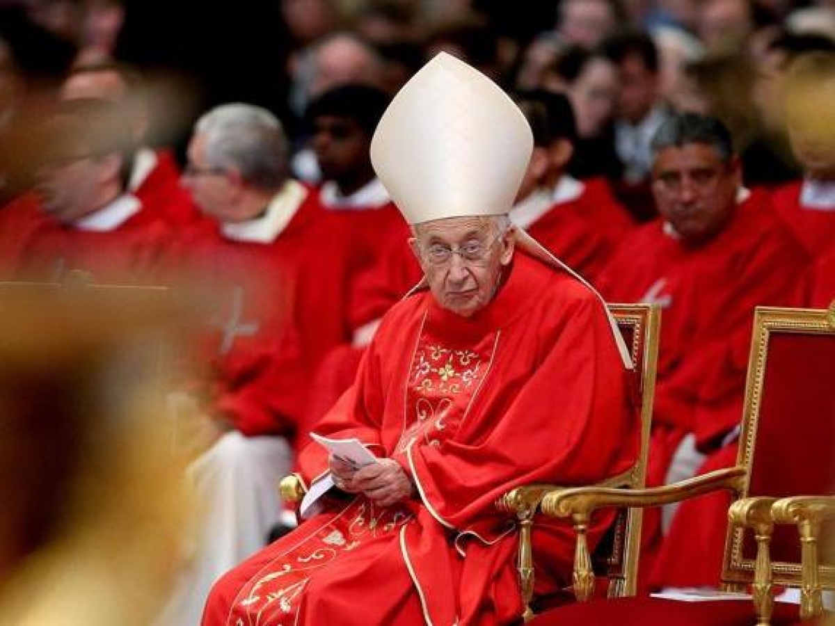 Addio al cardinale Camillo Ruini, lo storico capo dei vescovi che influenzò la politica italiana | Le reazioni: Meloni: «Un grande uomo di Chiesa»