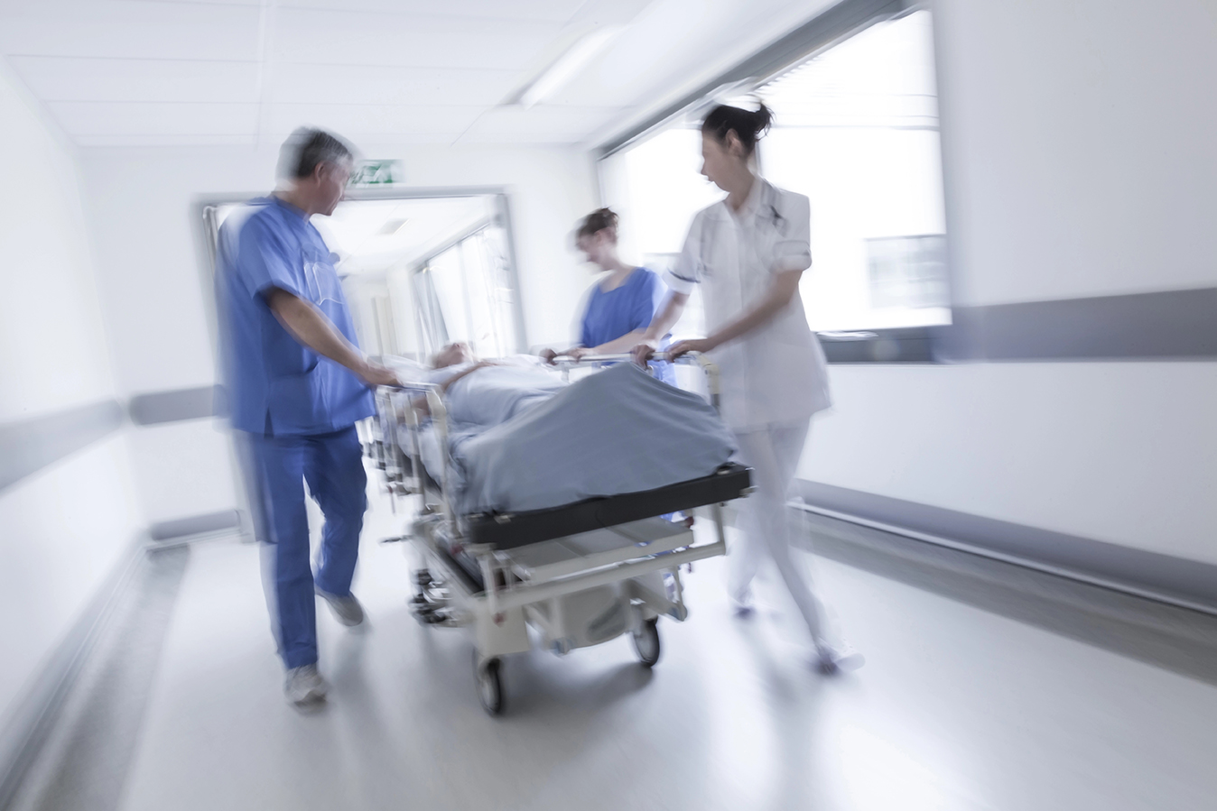 Health ministry promoting bill to solve hospital staffing issues