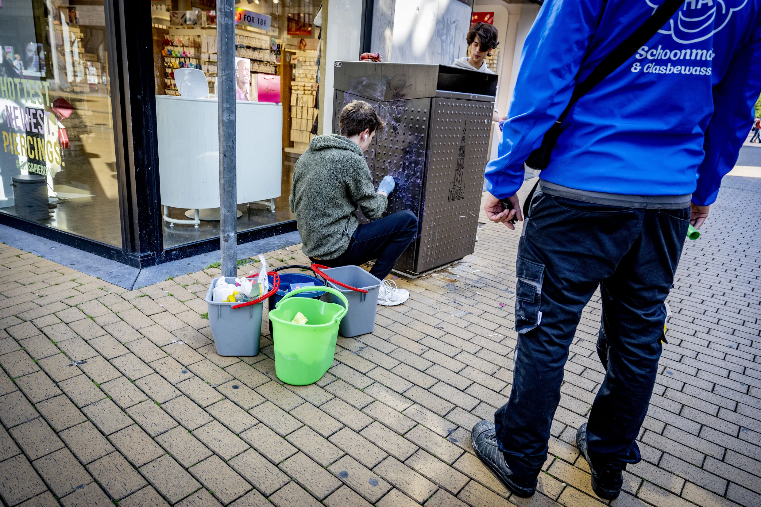 Nederland ijvert voor een Europees verbod op plastic kauwgom – bijna alle kauwgom dus
