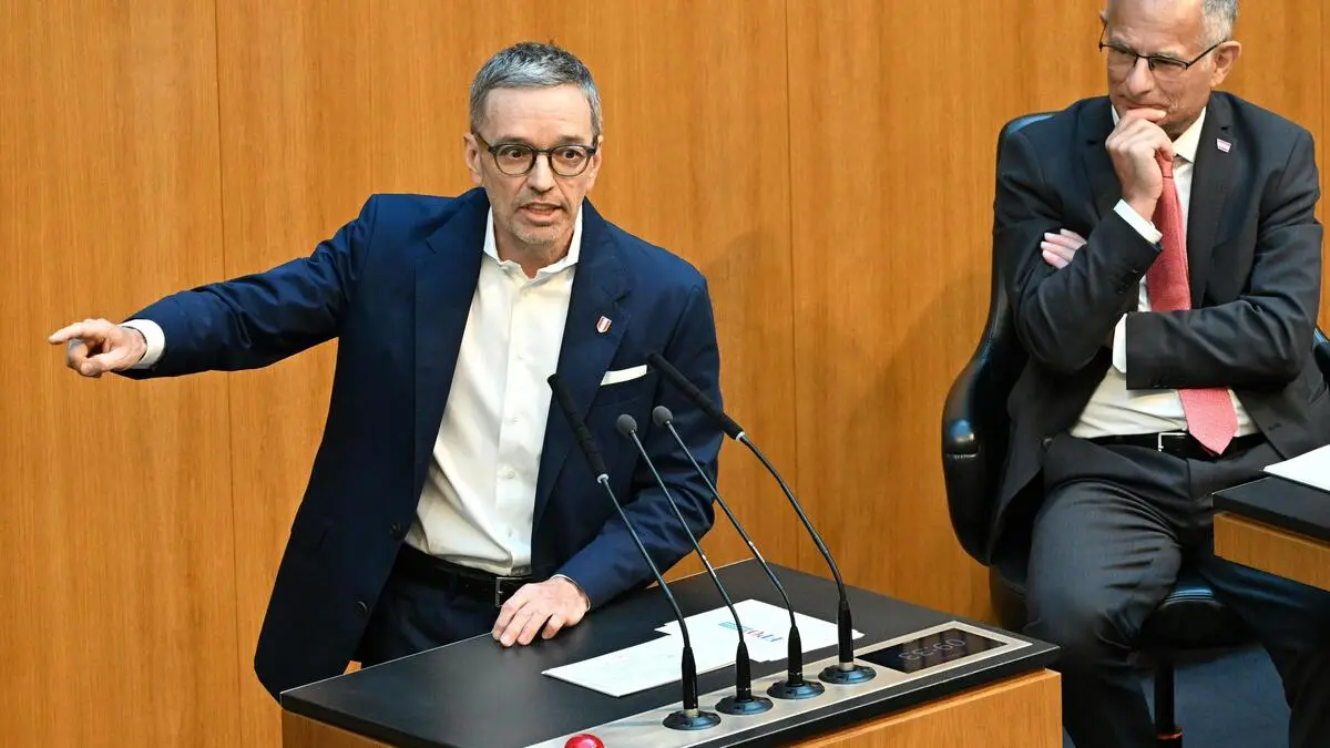 Kritik am Budget: Keine Pensionsreform, „Hammer und Sichel in den Augen“