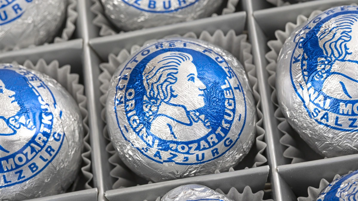 „Irreführung“ bei Mozartkugeln: Einstweilige Verfügung gegen Fürst