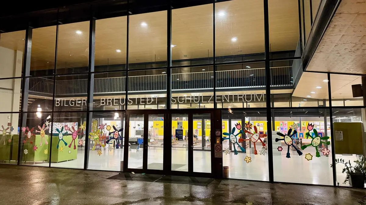 Schulbibliothek wird nach Femizid in Oberösterreich umgebaut