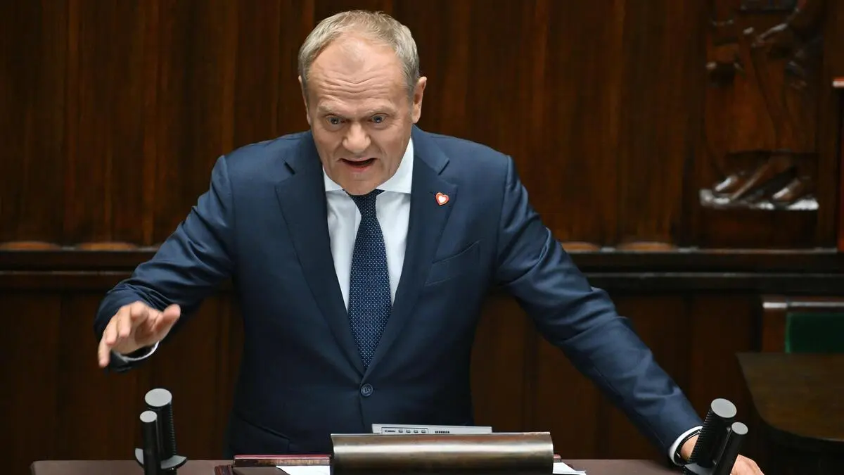 Tusk: „Hinweise“ deuten auf „politischen Mord“ an russischem Künstler