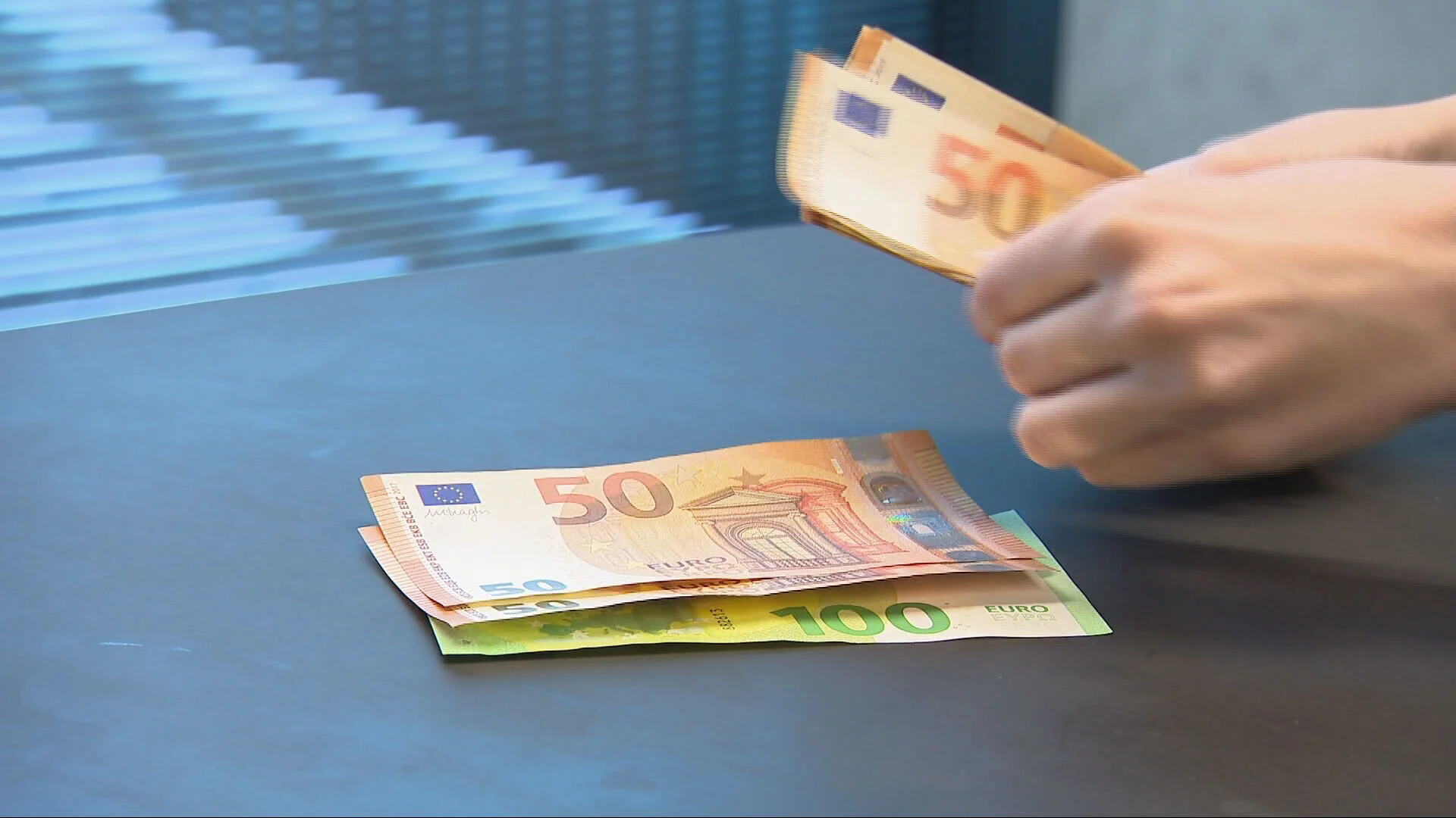 Major changes regarding salaries are coming: "It has been an absolute abuse of the system until now"...