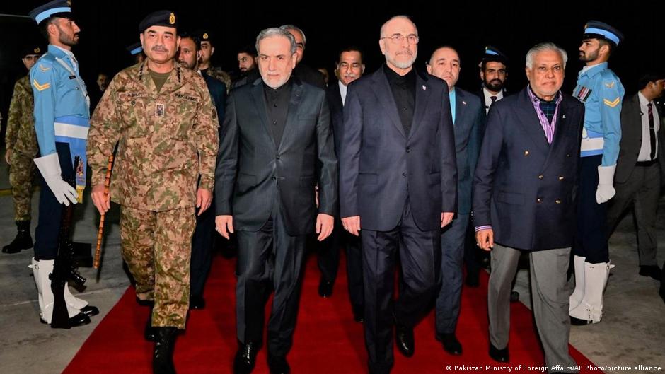 US, Iran to hold high-stakes talks in Pakistan