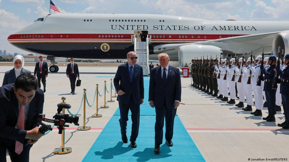 NATO summit: Allies in Ankara for talks, defense deals