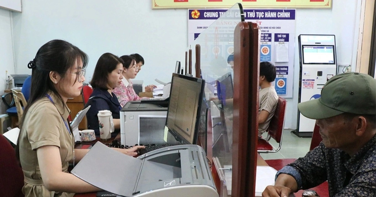 Đề xuất bỏ tư duy quản công chức bằng 8 giờ làm việc