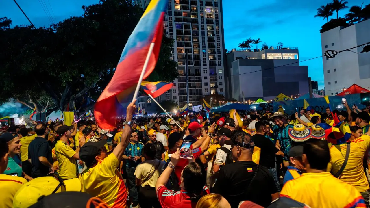Video | Así fue el banderazo de los hinchas de Colombia en Miami antes del partido con Portugal