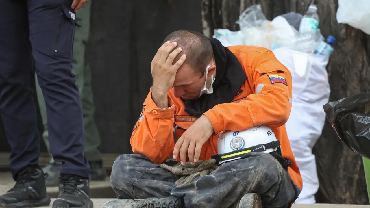 Se desvanece la esperanza de encontrar sobrevivientes de los terremotos en Venezuela: ¿cuánto puede sobrevivir una persona bajo escombros?