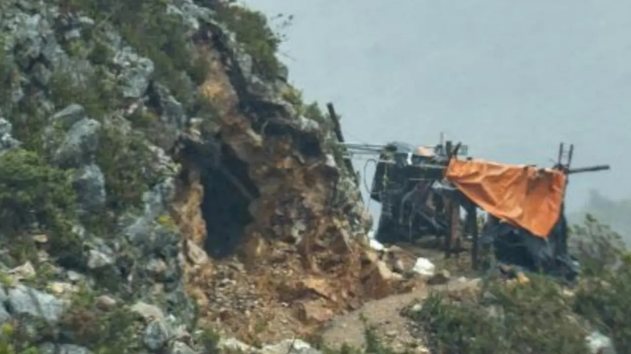 200 mine shafts expose state failure in the Santurbán páramo